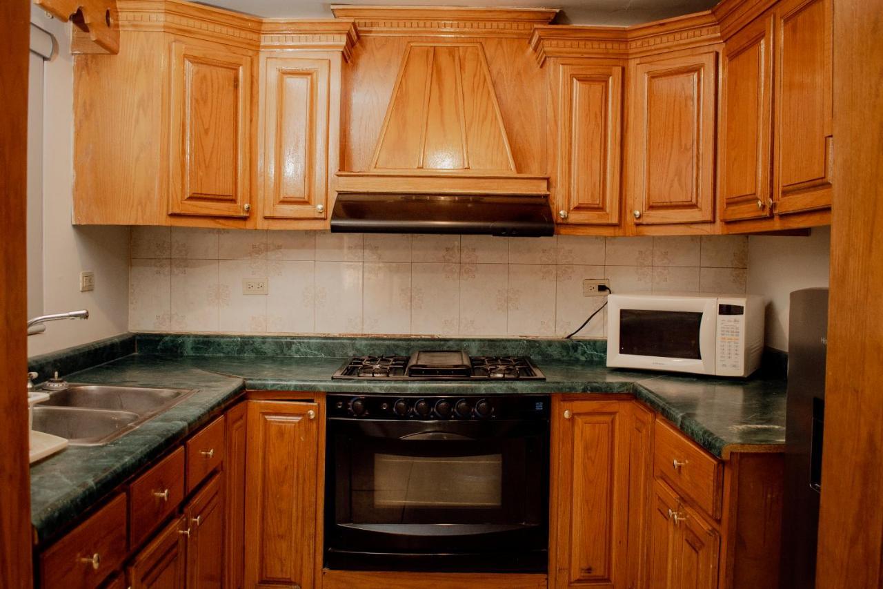 Suites Cervantes Chihuahua Exterior photo